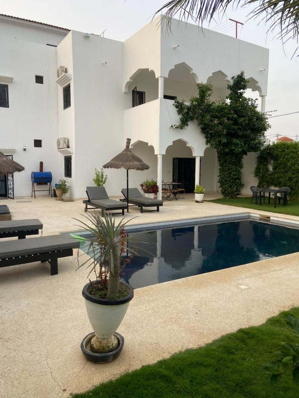 La Baraka, Extravagant Villa For 8 With Pool In Saly Gandigal エクステリア 写真